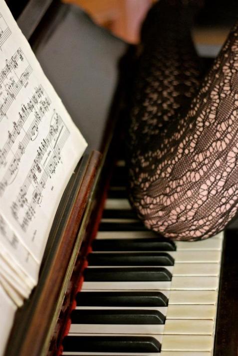 734550_4575253139990_351106488_n